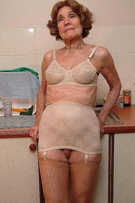 Mature and BEAUTIFUL   228