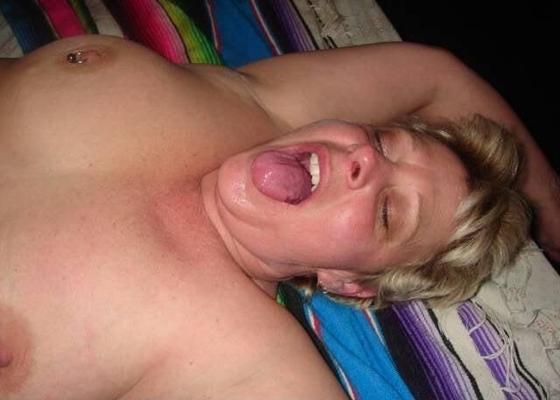 MILF SUR LE WEB