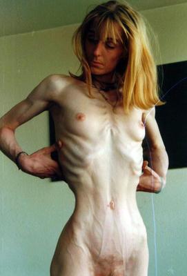 MILFS SKINNY, MATURES ET MAMANS