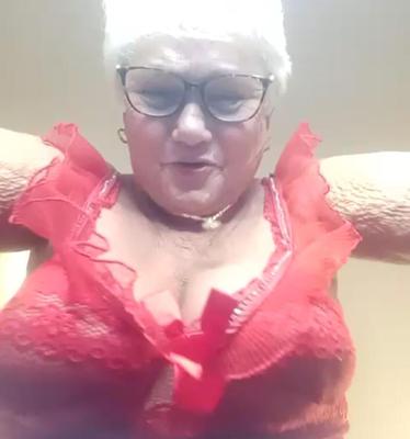 BBW granny Sue