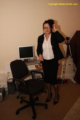 mature erotic_rosey