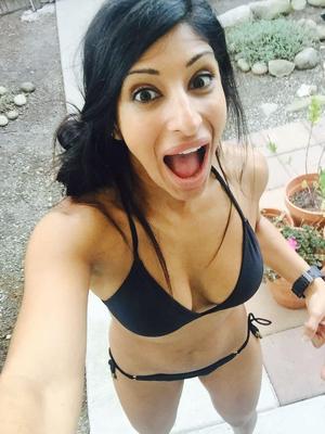 WebSlut Noor J expuesto