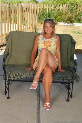 Nextdoor Milf Cricket
