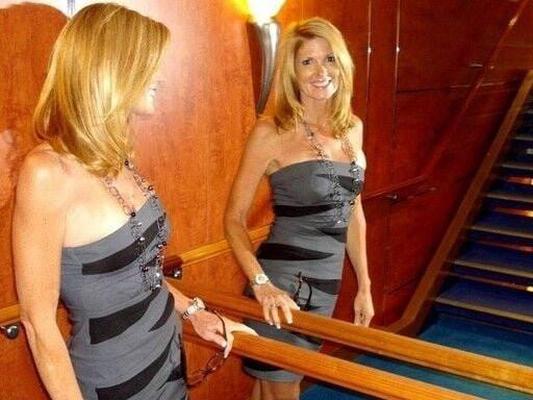 Stunning Hotwife Anna