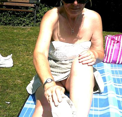 Voyeur Upskirt en el parque