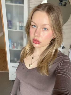 P interesse em beleza foco na faculdade de modelos juvenis e up