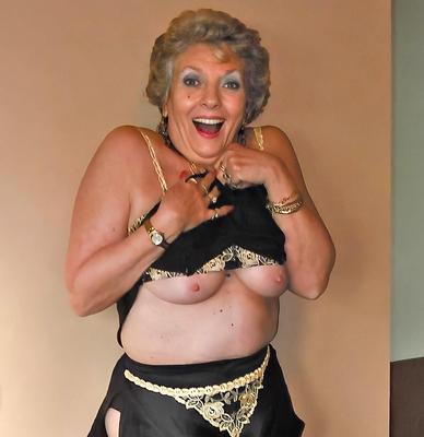 Jenny Allen stolziert ihr Sachen (UK) Vol.