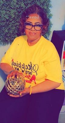 Thick Black Church Going Granny