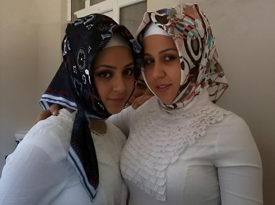 VINTAGE TURKISH HIJAB SEXSI PHOTO 