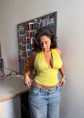 ¡P Interés en la belleza Centrarse en esta sexy Milf Pawg Queen!