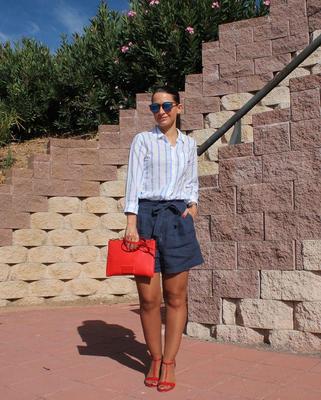 (P) Intérêt pour la beauté Pilar Milf Latina Fashion Blogger