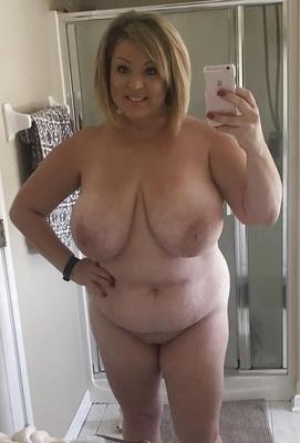 Milfs and mothers 