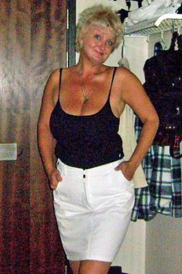 Posando en top negro