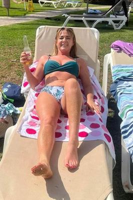 Michelle Yr Old Irish Granny Chav Fuck Hog Cum para sus imágenes