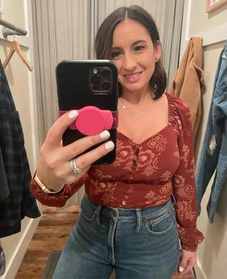 P interest In Beauty Petite and Curvy Italian Milf