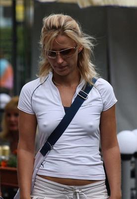 Cougars milf's ()