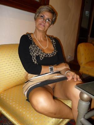 Super Sexy French Slutwife Isabelle
