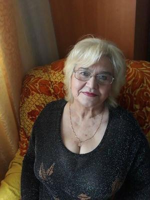 + non nude beautiful old granny dears 