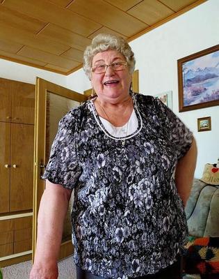 Vera une vieille grand-mère je me branle