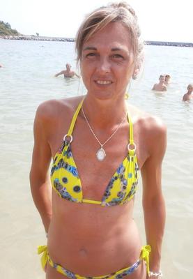 Bikini mature Divers. 