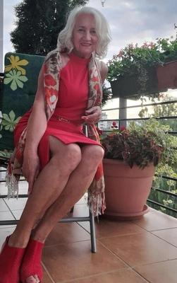 OLDER LADIES I WOULD LIKE IN MY BED N°