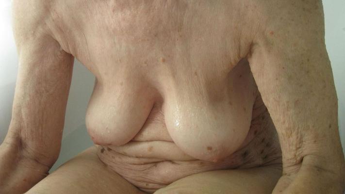 Grannies x