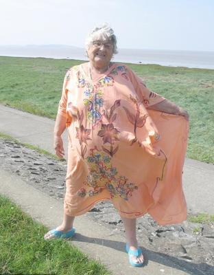 Mamie Grosse Truie Aime L'IME de la Mer
