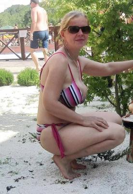 My mom beach bikini pics(add comments)
