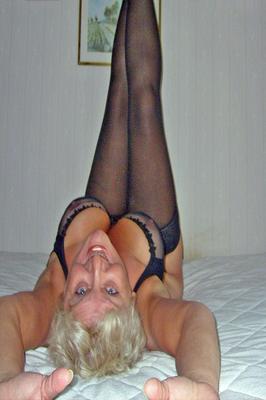 Lingerie or naked? It´s up to you