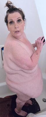 Bbw amateur saggy tits and belly 